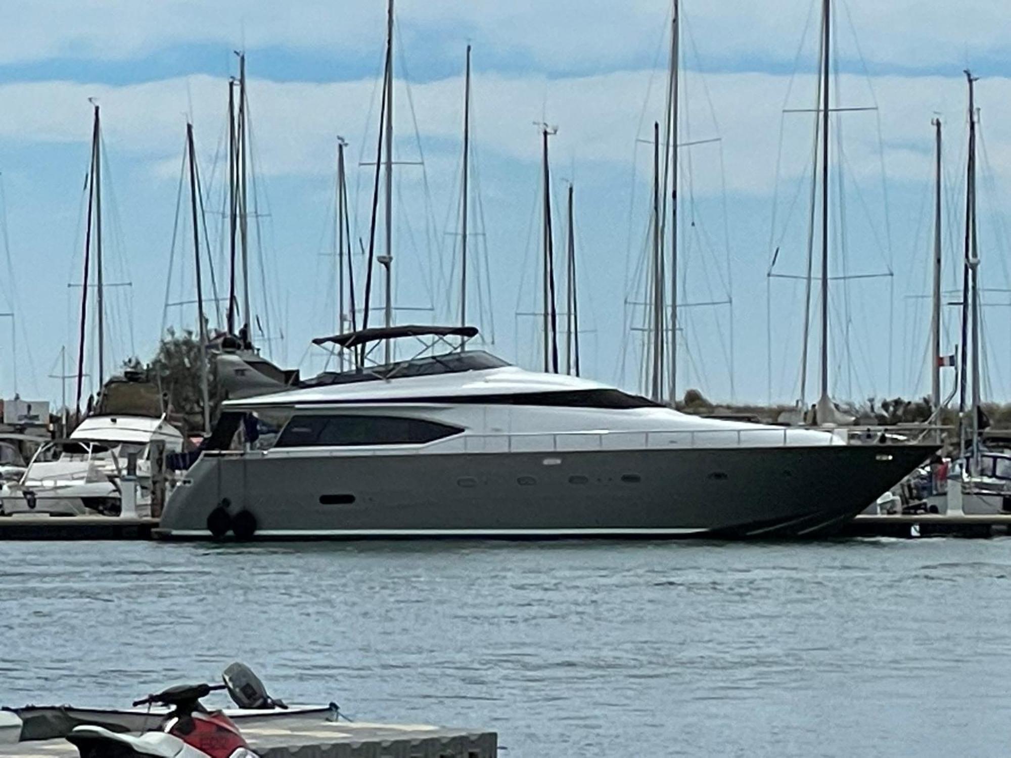 Bateau-hôtel Motoryacht 21 Avec Equipage Barcelone